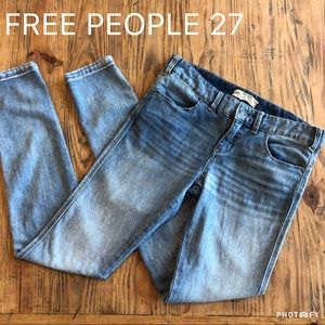 Free People skinny jeans (size 27)